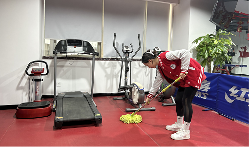 中路能源公司團(tuán)總支開(kāi)展“學(xué)習(xí)雷鋒好榜樣”志愿活動(dòng).png 中路能源公司團(tuán)總支開(kāi)展“學(xué)習(xí)雷鋒好榜樣”志愿活動(dòng).png