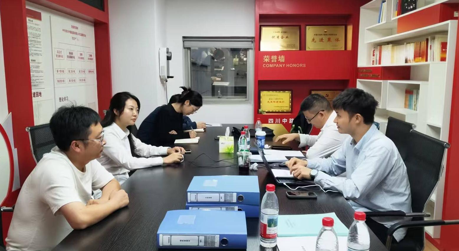 0074379e5705d3fb0dc0c8593c93fcf9.jpg 0074379e5705d3fb0dc0c8593c93fcf9.jpg